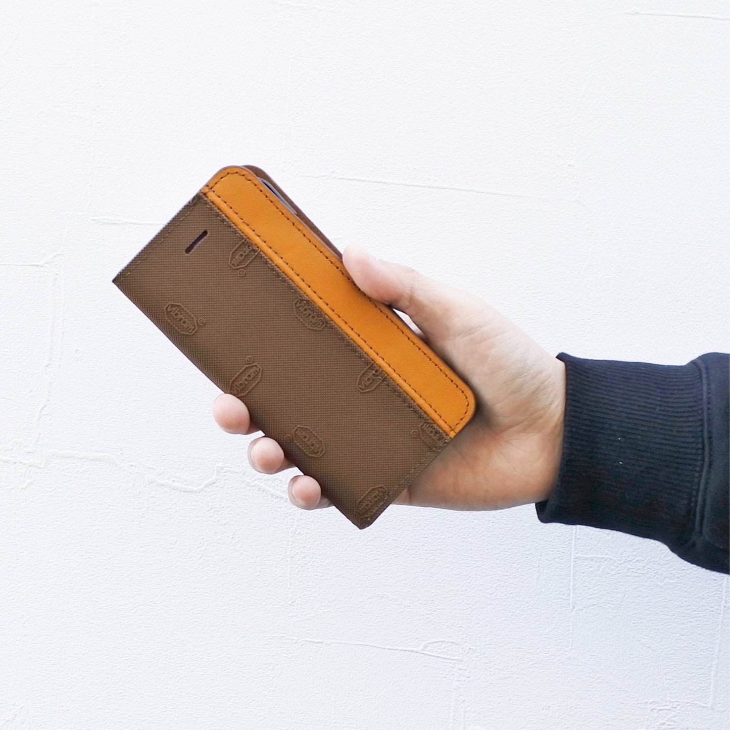 Vibram × tokyoaoyama100 iPhone CASE Two tones 手帳型 iPhone7/iPhone8対応